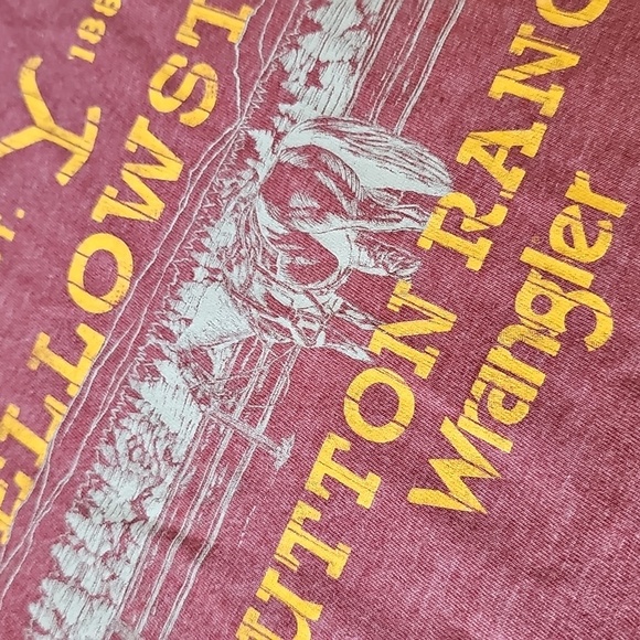 Wrangler Yellowstone Dutton Ranch Graphic Tee, XL - Picture 3 of 8